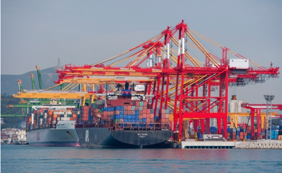 瘋狂接單的“痛苦”！6艘集裝箱船大單生效，大宇造船虧大了！