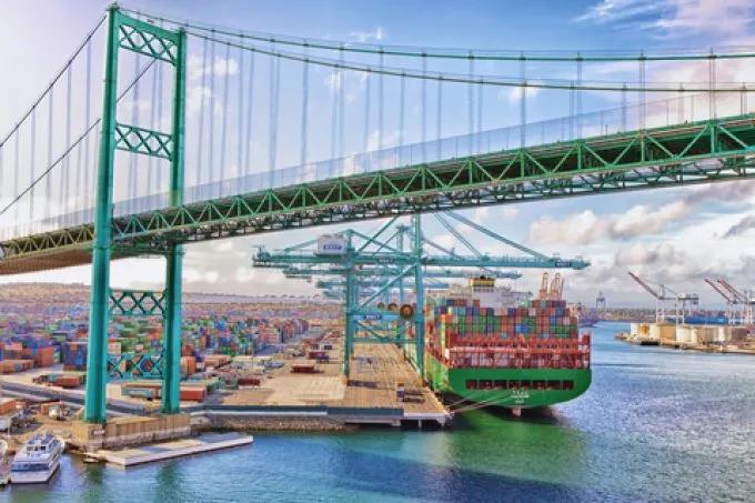 北歐運(yùn)費(fèi)突破20000美元大關(guān)，跨太平洋至美西報(bào)價(jià)高達(dá)25000美元