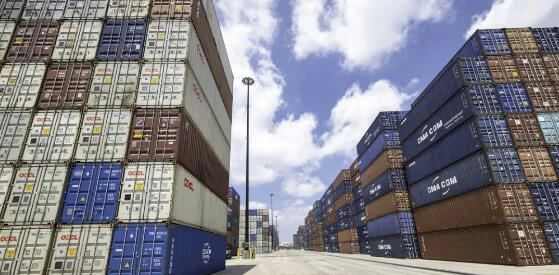 美國業(yè)界人士評中國集裝箱生產(chǎn)“無與倫比”，美國無力競爭；解決短缺關(guān)鍵在于周轉(zhuǎn)