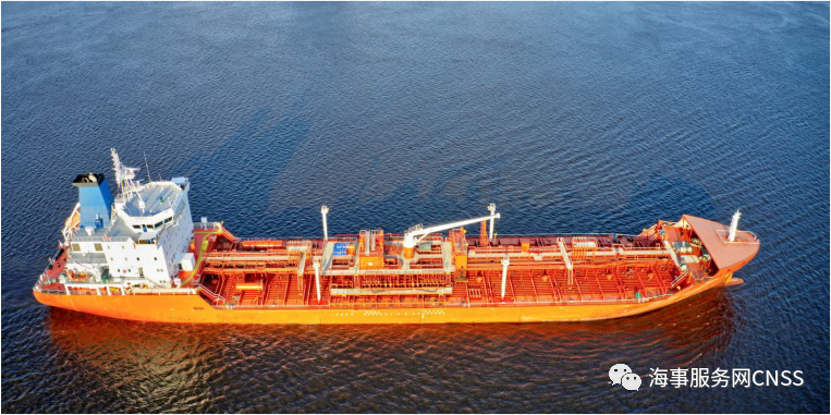 突發(fā)！一油輪貝寧遭襲, 9海盜綁走15船員! ...馬士基強(qiáng)烈呼吁國際軍事支持 