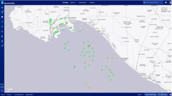 美國(guó)港口嚴(yán)重?fù)矶拢浳锉谎舆t45天交付！曾經(jīng)的海運(yùn)貨物進(jìn)口商愿意花更多的錢(qián)空運(yùn)過(guò)去