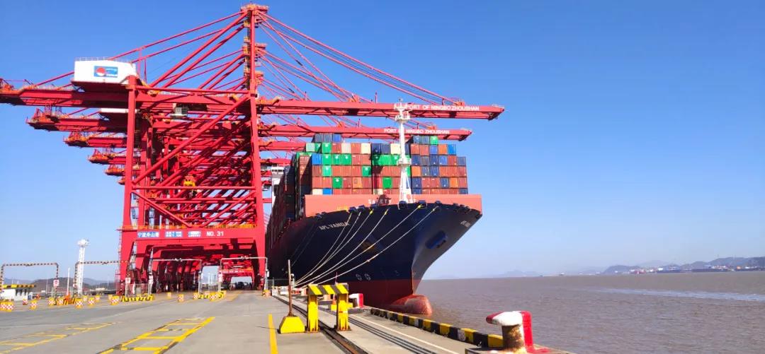 有空箱了！6100余個(gè)一次到港，暫時(shí)緩解航運(yùn)市場“一箱難求”燃眉之急