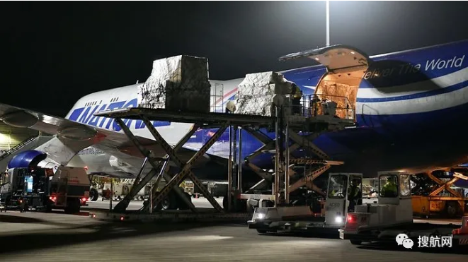 與馬士基之爭后，DB Schenker又極力拓展航空貨運包機，欲搶占Panalpina此前市場