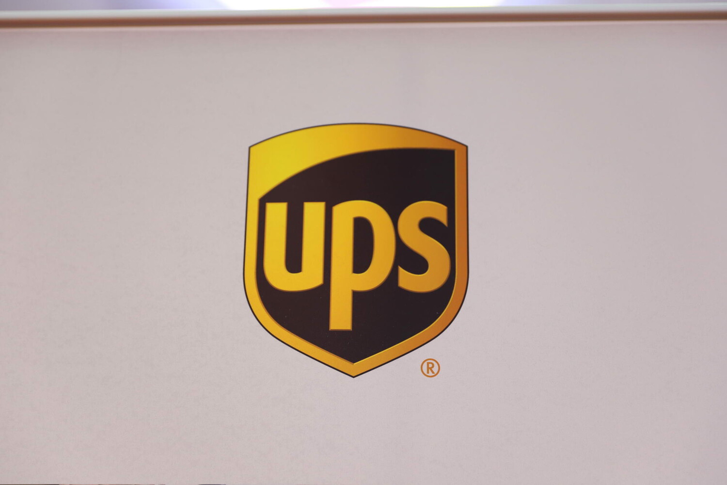 UPS將以8億美元出售旗下貨運公司UPS Freight