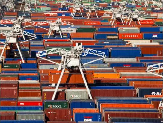 1.3-1.6萬美元/FEU，亞歐航線運(yùn)費(fèi)繼續(xù)高企！緊張的運(yùn)力仍未緩解將持續(xù)到第二季度