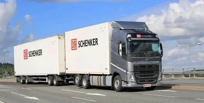 滿是錯誤的海關(guān)文件造成重大延誤，DB Schenker暫停至英國的貨運(yùn)服務(wù)
