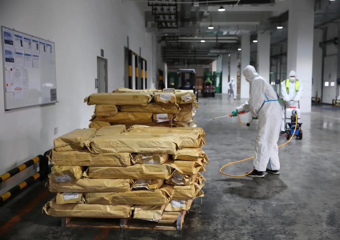 大連一批進(jìn)口貨物外包裝檢測陽性，山東、遼寧加強(qiáng)進(jìn)口非冷鏈集裝箱貨物防控