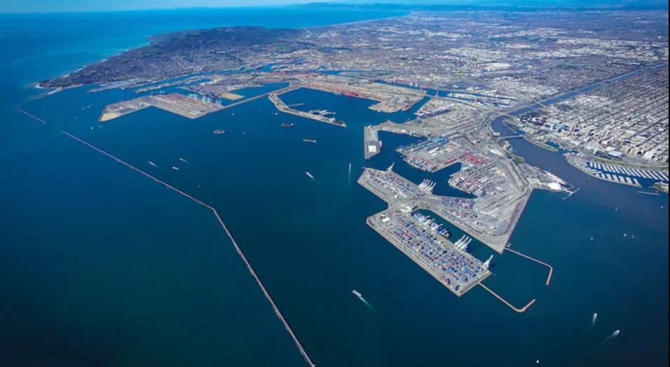 洛杉磯和長灘港的船舶?？繑?shù)量跌至40年來最低點