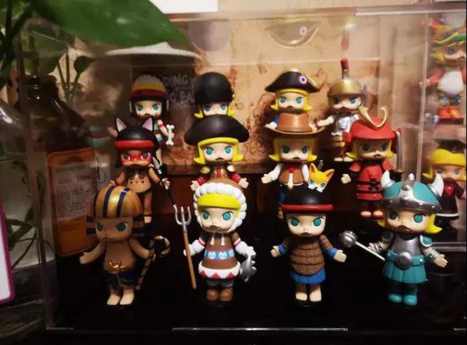 中國盲盒風(fēng)靡超120個國家，出口增速超400% ！開盲盒的快樂從國內(nèi)影響到國外！