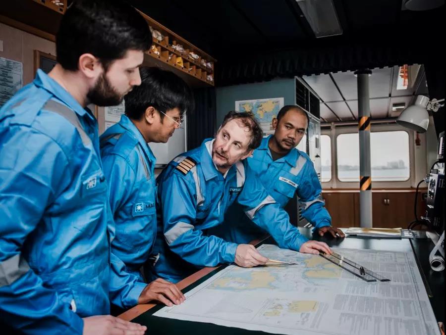 4.22億美元！ 國(guó)銀租賃確認(rèn)從馬士基油輪手中買入14艘油輪