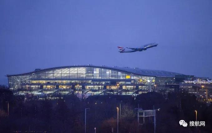 空運(yùn)遭受重?fù)?！大批貨機(jī)停飛！機(jī)場(chǎng)人員罷工，客改貨航班取消