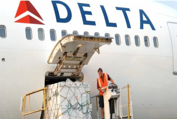 空運(yùn)遭受重?fù)?！大批貨機(jī)停飛！機(jī)場(chǎng)人員罷工，客改貨航班取消