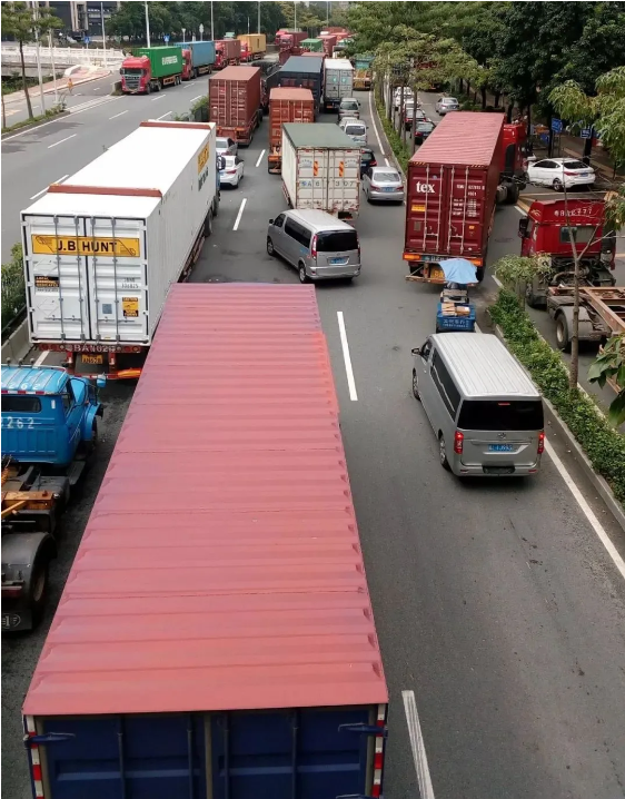 中秋國慶雙節(jié)將至，外貿(mào)貨代迎來一波缺柜缺拖車和碼頭爆堵！